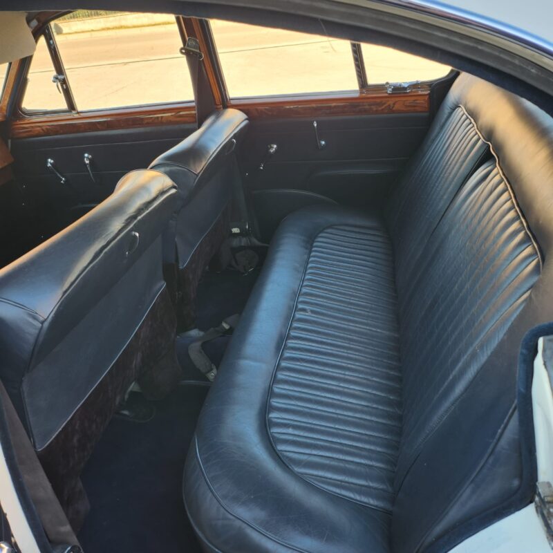 1964 Jaguar MK II - immagine 20