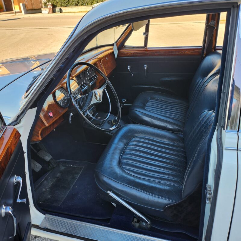 1964 Jaguar MK II - immagine 26